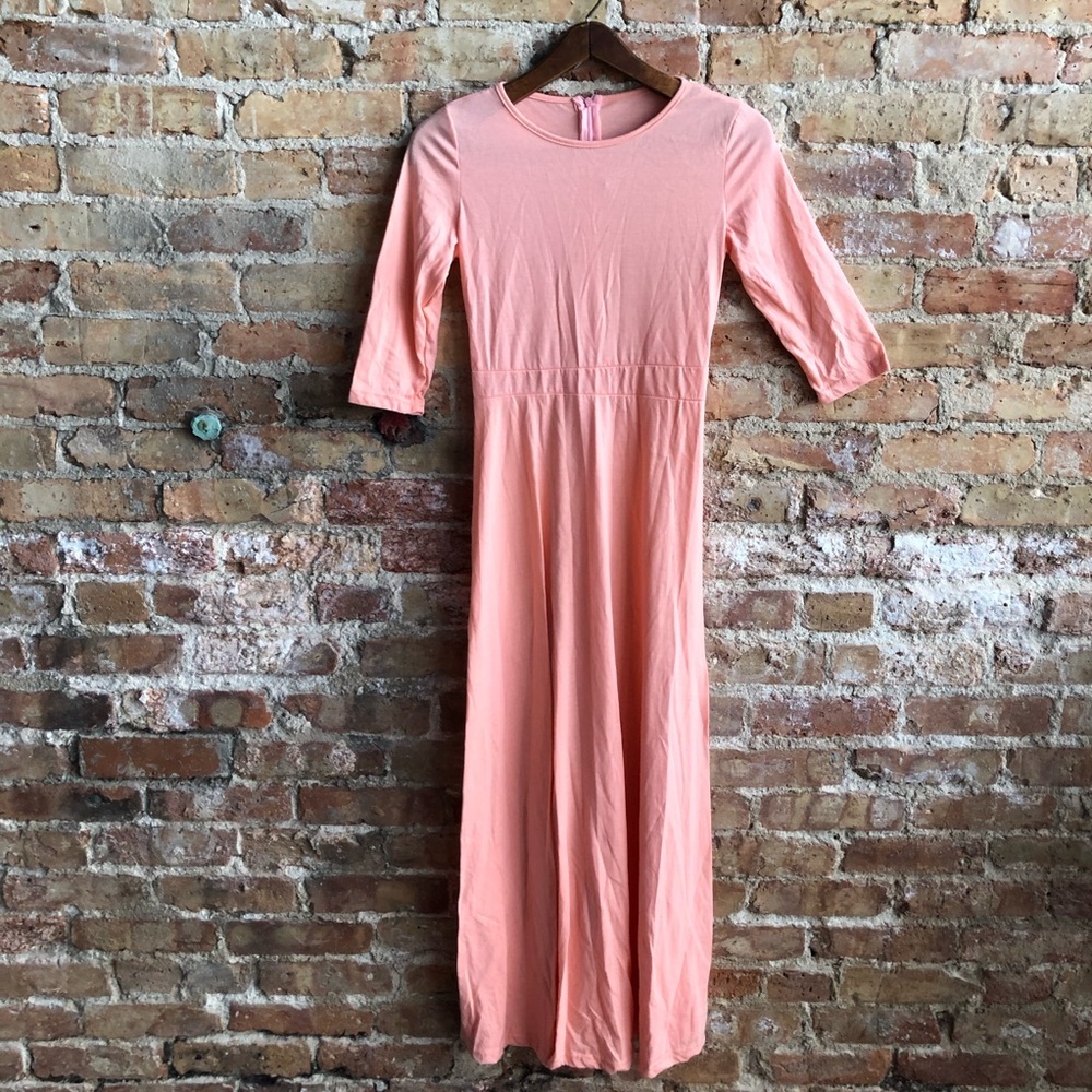 Elegant Maxi Dress